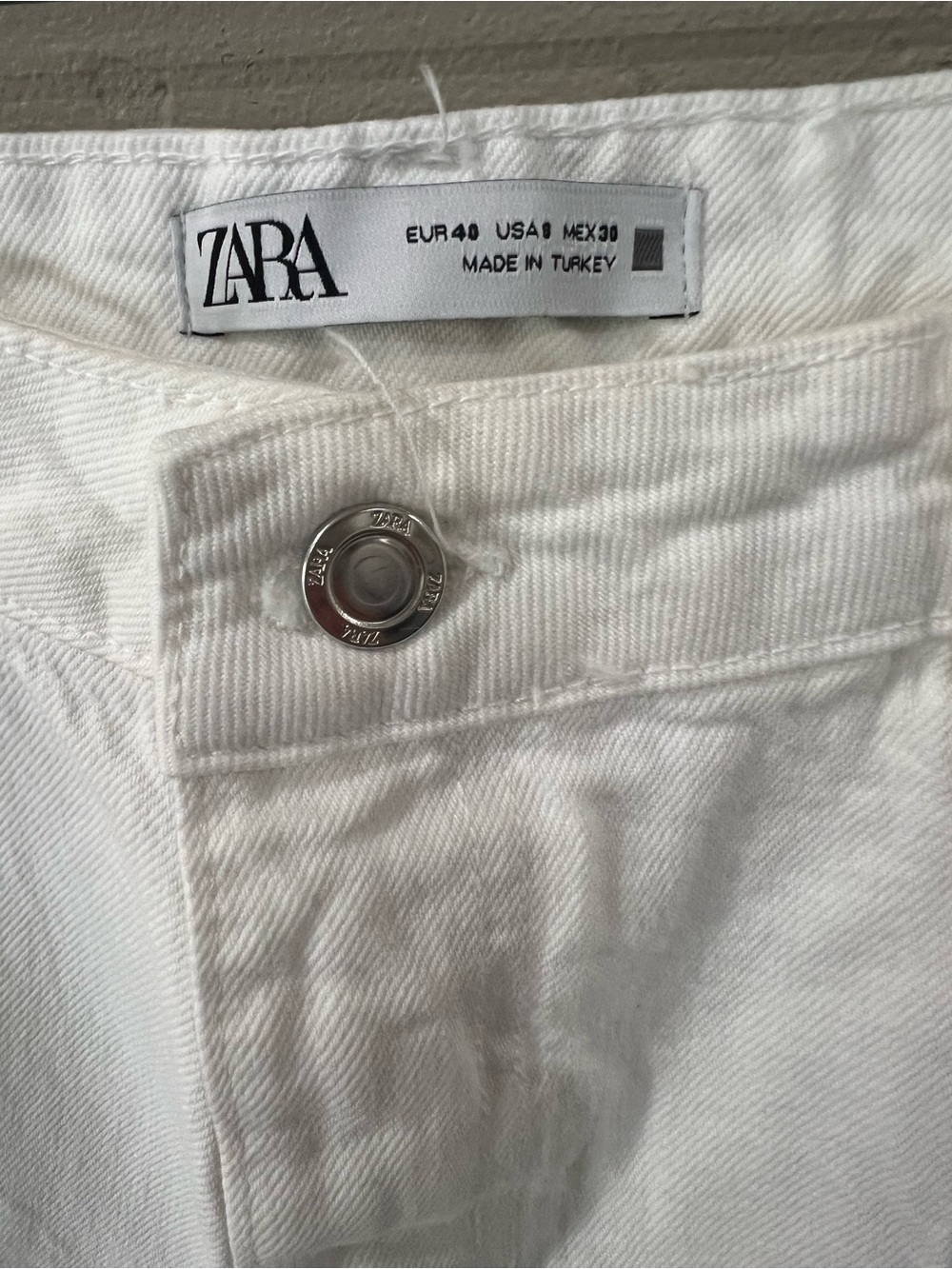 Zara White Crop Wide Leg Front Seam Jeans Size 8 - Picture 4 of 13